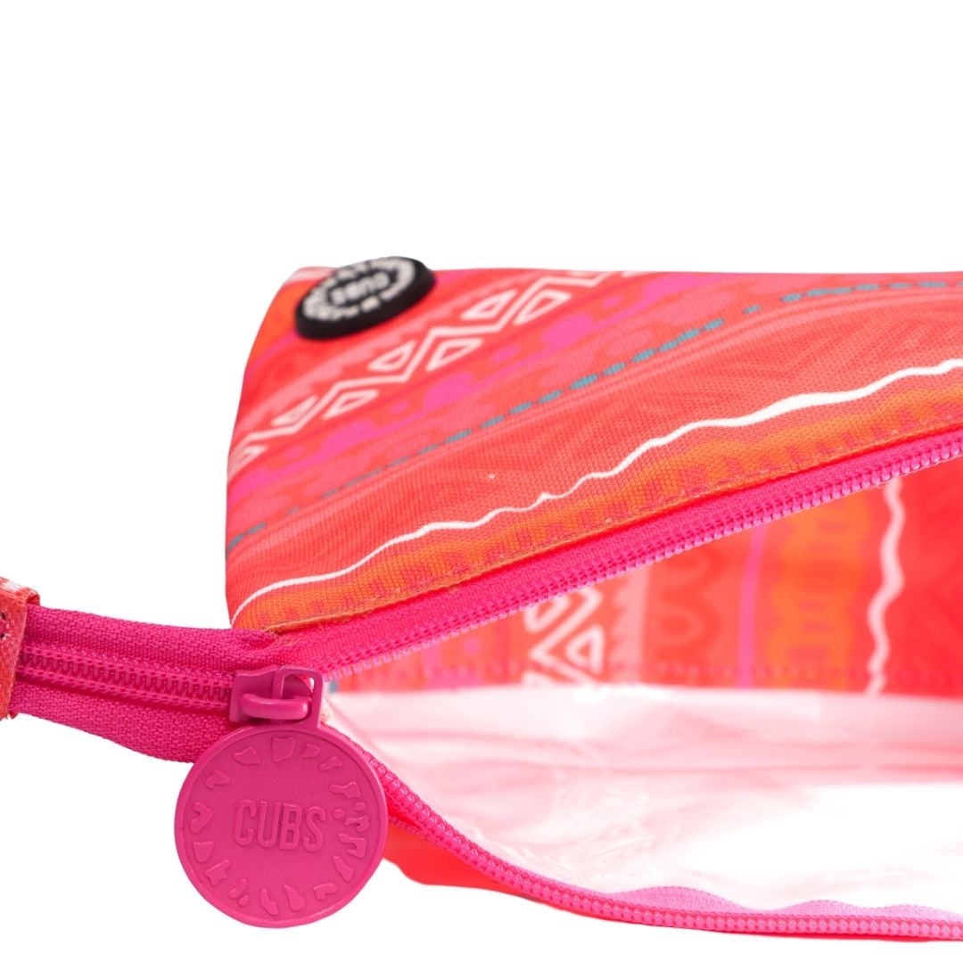 Cubs Girls who love Fuchsia 1 Large Pouch