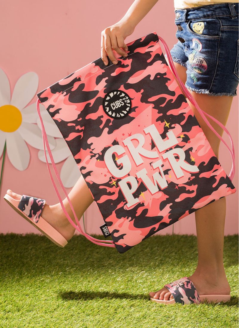 Cubs Camo Girl Power String Bag