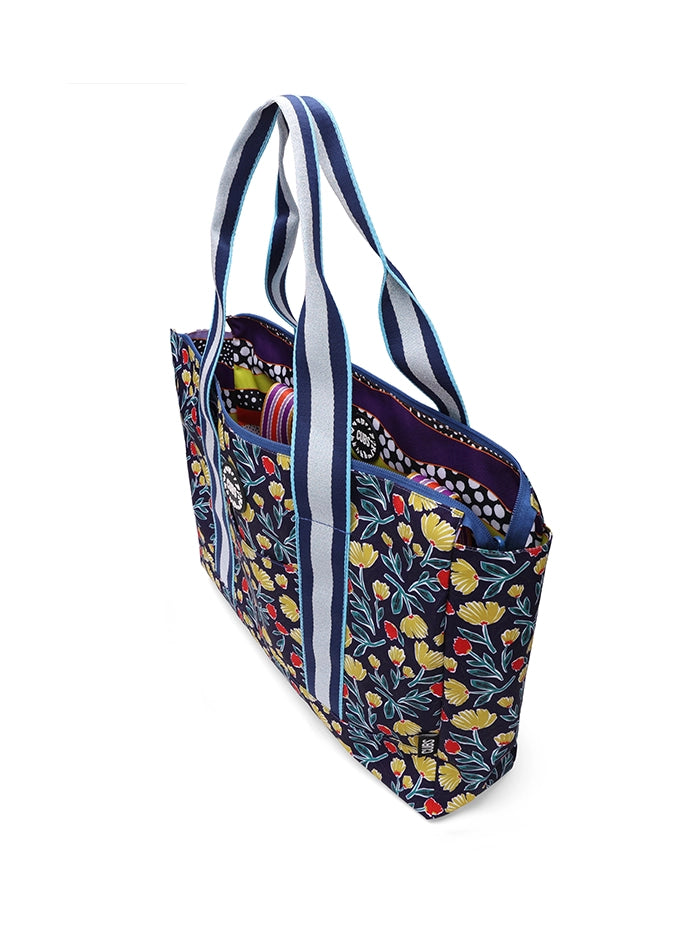 Cubs Waves And Gardens Double Face Tote Bag