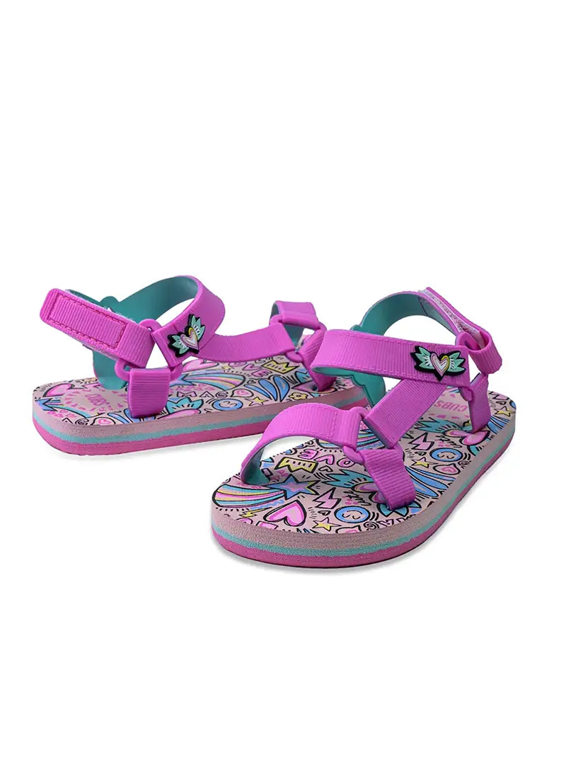 Girls’ sandal with heart and rainbow prints.