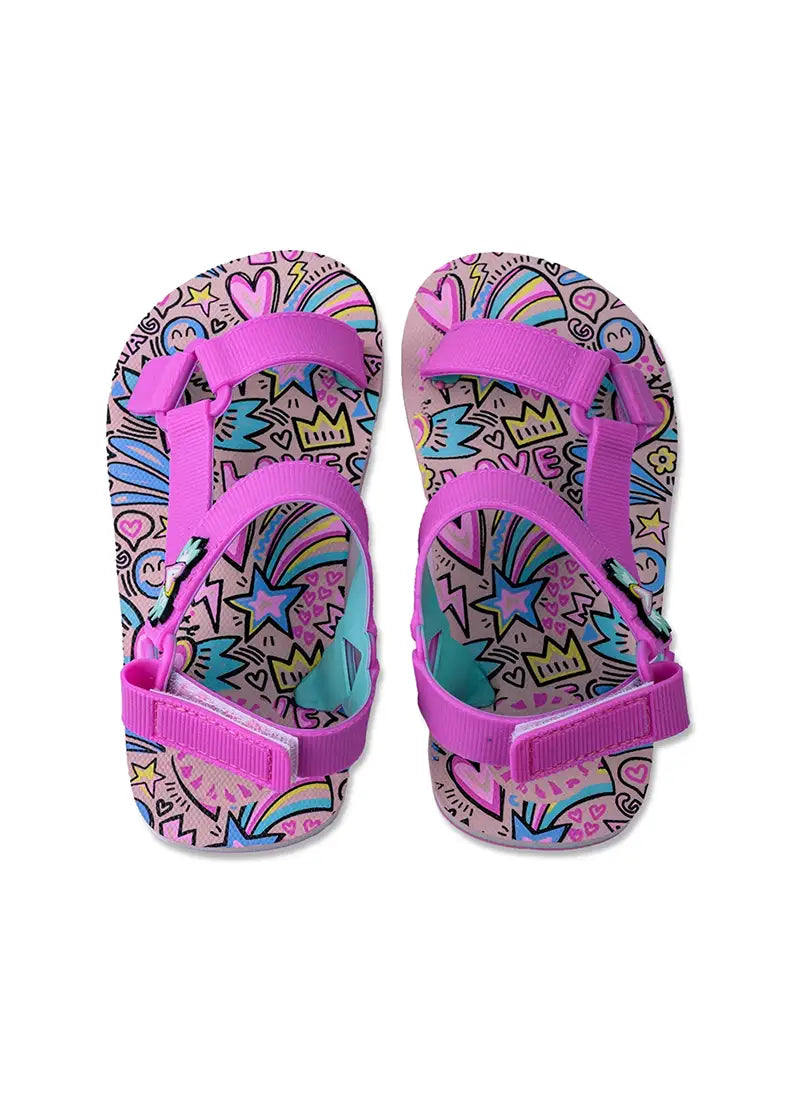 Girls’ sandal with heart and rainbow prints.