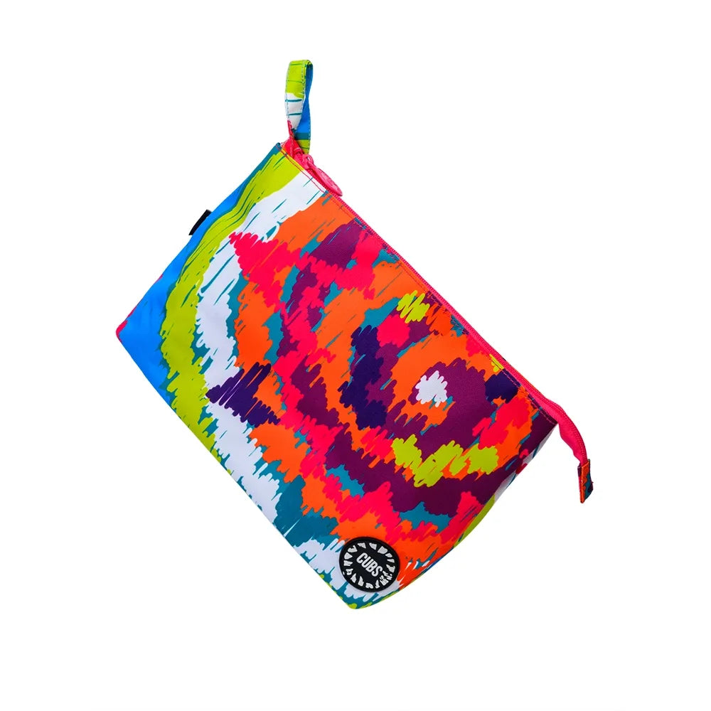 Cubs Tie Dye Star Large Pouch