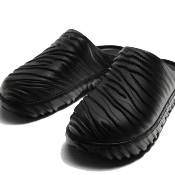Zara Textured Chunky Clogs Black